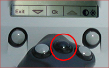 Center button on end of handle