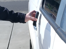 Scanning a truck for radiation using device
