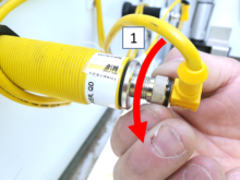 Disconnect infrared sensor